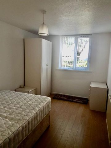 Brunswick Court, Swansea. SA1 4HX - Photo 3