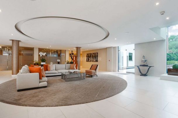 Allingham Court, The Bishops Avenue London N2 - Photo 1