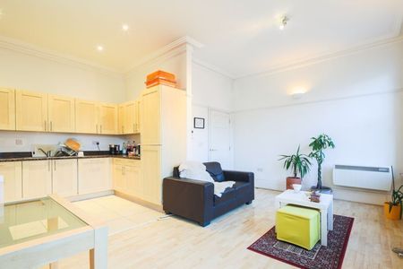 Riga Mews, 32 - 34 Commercial Road, London - Photo 2