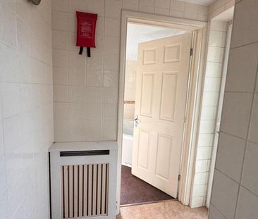 3 bedroom terraced house to rent - Photo 6