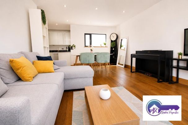 2 Bedroom Flat To Rent - Photo 1
