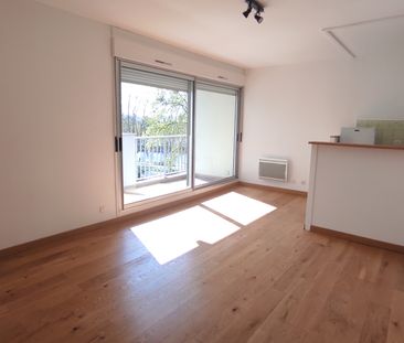 Location Appartement 2 pièces 39m² ORLEANS 45000 - Photo 4