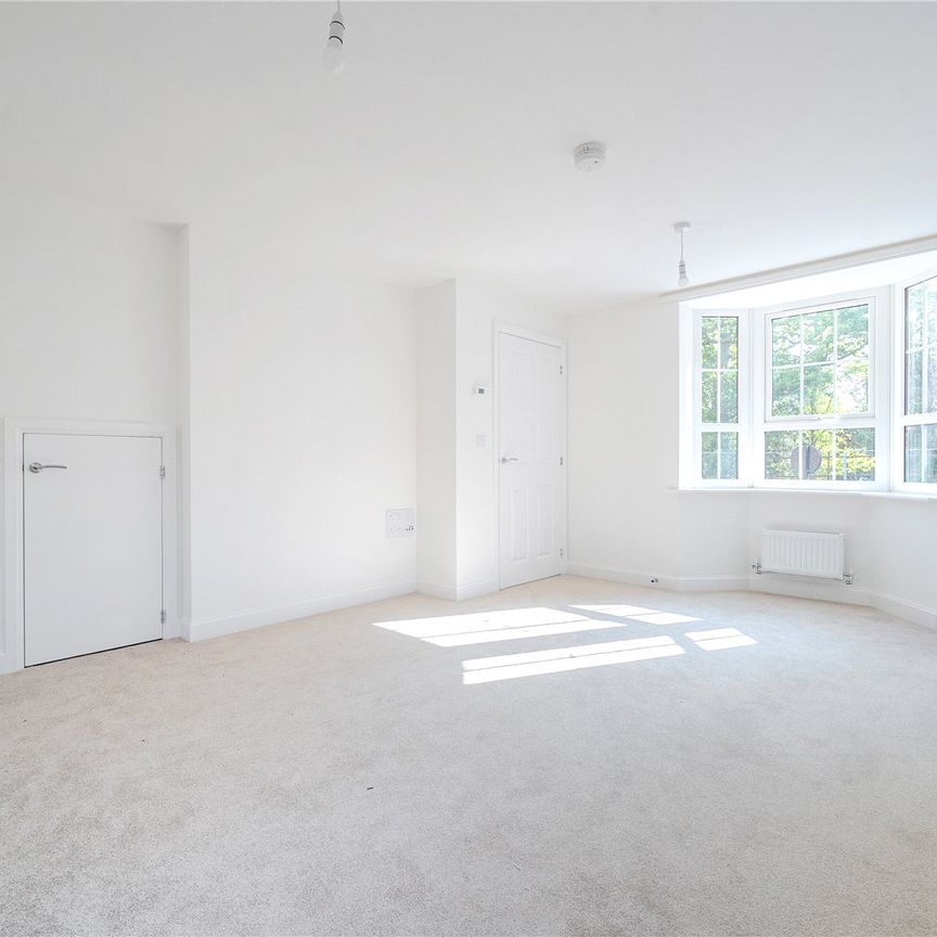 3 bedroom apartment to rent - Photo 1