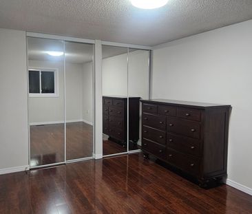 For Lease - 11 Finlay Road Unit# Main, Barrie, Ontario - Photo 6