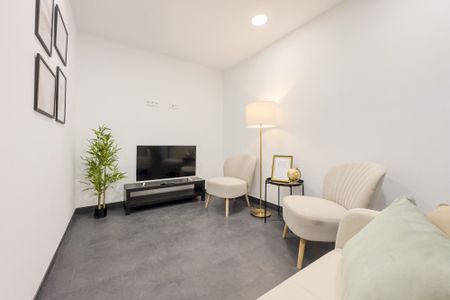 Quiet room with access to the massive terrace - Foto 4