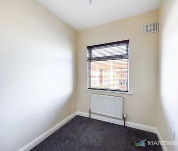 3 bedroom end of terrace house to rent - Photo 1