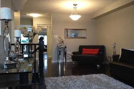 For Lease - 20 Ferguson Street, Toronto, Ontario - Photo 4