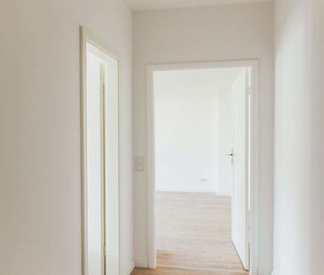 Attraktive, frisch sanierte 2-Raum-Wohnung - Photo 5