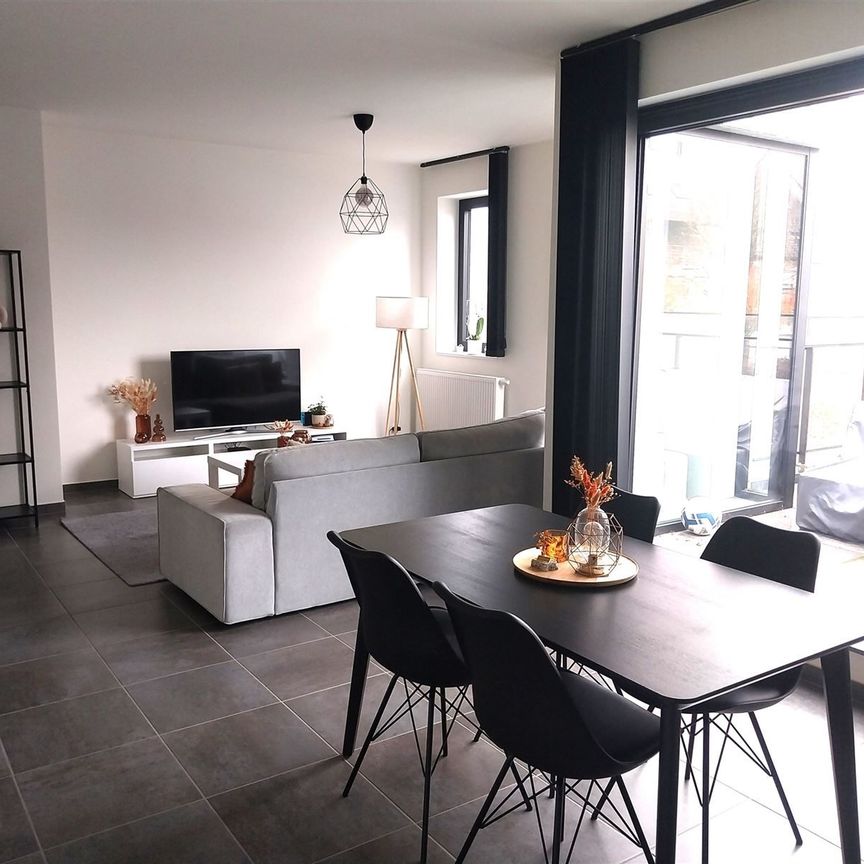 TE HUUR: Appartement met 2 slaapkamers in Heusden! - Foto 1