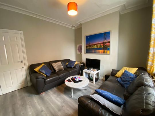 4 bedroom house share to rent - Photo 1