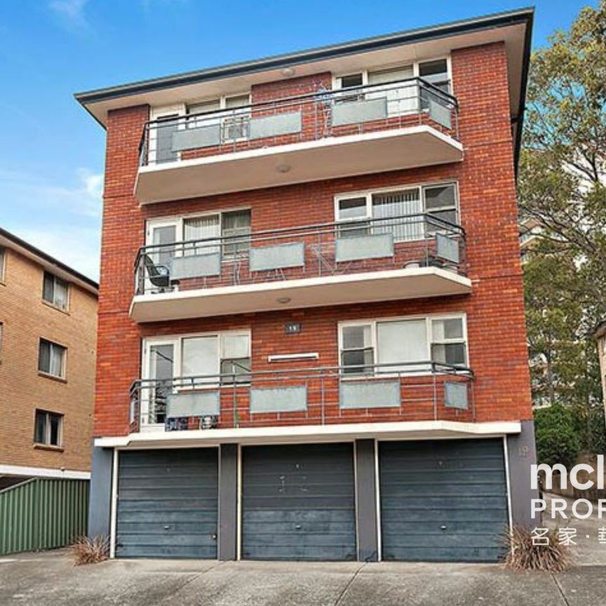 Modern Unit Living in Hurstville! - For Rent - Photo 1