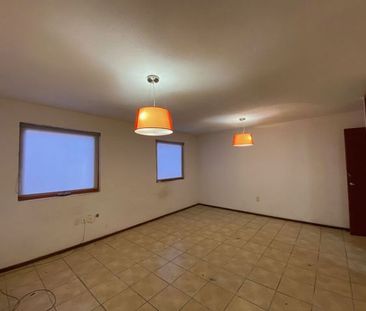 CASA Dúplex EN RENTA funcional en Av Peñuelas - Photo 6
