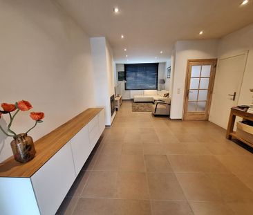 Gerenoveerde woning met 3 slaapkamers, zolder en tuin in centrum Po... - Photo 5