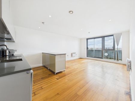 2 bedroom apartment to rent - Photo 4