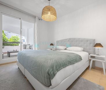 Ground Floor Apartment for rent in Nueva Andalucia - Photo 6