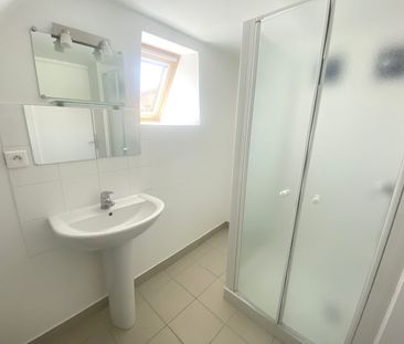 Location Appartement 2 pièces 36m² - Photo 2