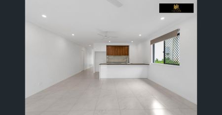 Brand New Family Home in Redlynch! - Photo 2