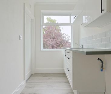 2 bedroom Flat to rent in Whinneyfield Road, Walkergate, Newcastle ... - Photo 5