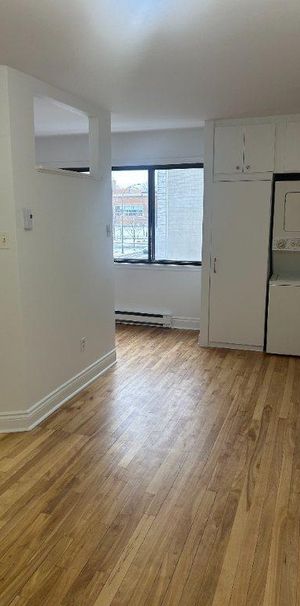 3 1-2 à louer Rosemont $1025 disponible maintenant. - Photo 1