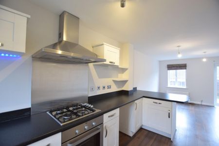 Betsey Place, Blaydon-On-Tyne, NE21 - Photo 3