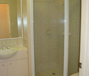 FURNISHED & SECURE CITY UNIT - Photo 4