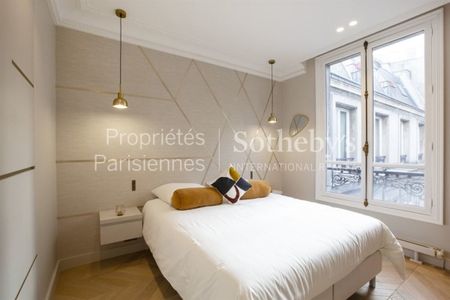 Appartement à louer à Paris 8Ème - Photo 2