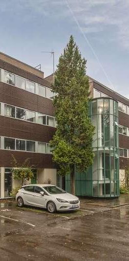 Claudia Place, Southfields, SW19 - Photo 2