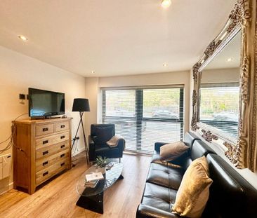 2 bedroom flat to rent - Photo 1