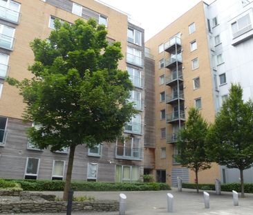 High Street - Photo 1