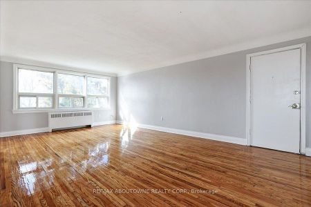 For Lease - 1031 Churchill Avenue Unit# 7, Oakville, Ontario - Photo 2