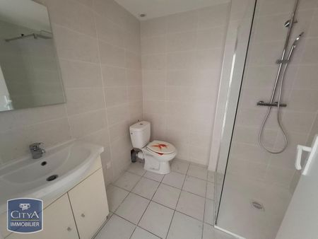 Location Appartement 2 pièces 44m² VILLENEUVE SUR LOT 47300 - Photo 3