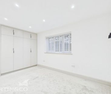 3 bedroom detached bungalow to rent - Photo 3