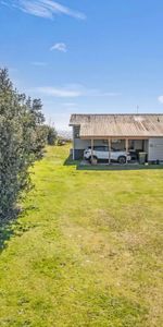 Beachfront Bach Life - Pukehina - Photo 3