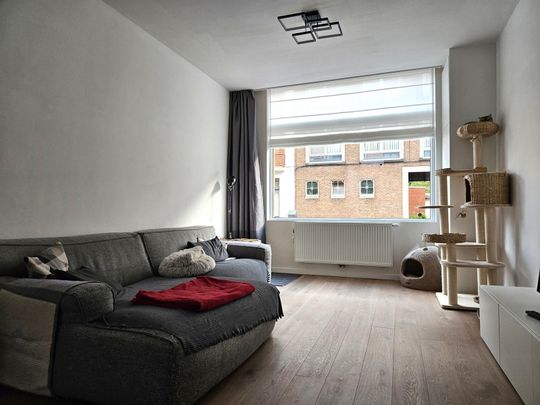 Gerenoveerde woning op wandelafstand van het centrum - Photo 1