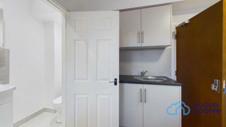 RM5 Well Hall Road | Eltham | London | SE9 6SF - Photo 4