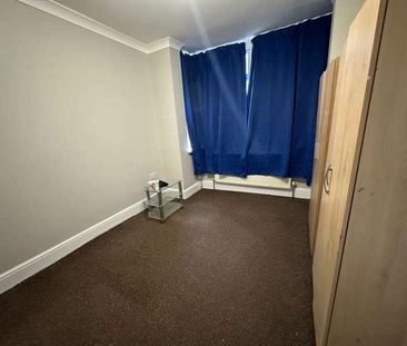 Napier Road, Leytonstone, E11 - Photo 1