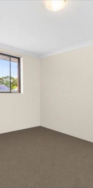 Erskineville - Photo 1