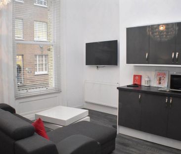 1 bedroom in a house share to rent - Photo 6