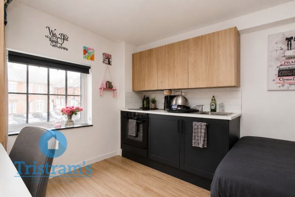1 bed Studio for Rent - Photo 1