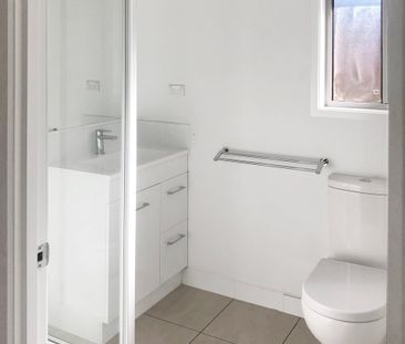 4 Bradman Way, - Photo 6