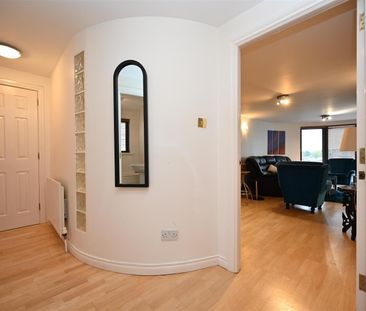 Apt 27 St Georges Harbour 51 East Bridge Street, Belfast, BT1 3SG - Photo 4
