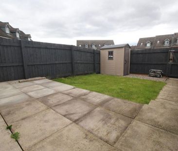 4 bedroom townhouse to rent - Photo 3