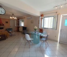 Μεζονέτα για ενοικίαση - Ανθηδώνος, - Photo 1