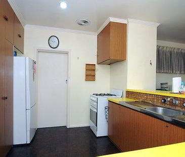 278 Blackburn Road, Blackburn South - Photo 2
