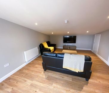 7 bedroom flat to rent - Photo 1