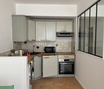 AVIGNON-INTRA-MUROS- APPARTEMENT MEUBLÉ, - Photo 3