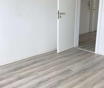 Nachmieter für eine 4 zimmerwohnung gesucht - Photo 1
