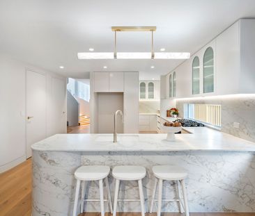 BRAND NEW LUXURY HOME - Photo 5