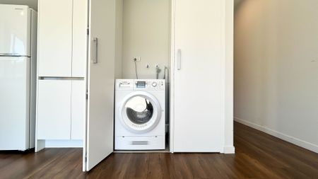 2 Bedrooms on Edgerley Ave - Photo 4