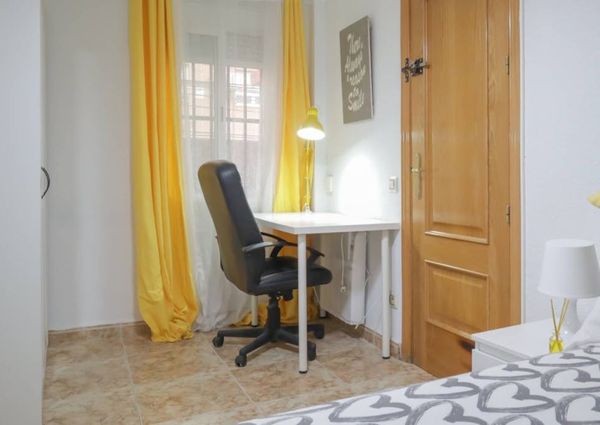 Calle del Puerto Alto, Madrid, Community of Madrid 28053